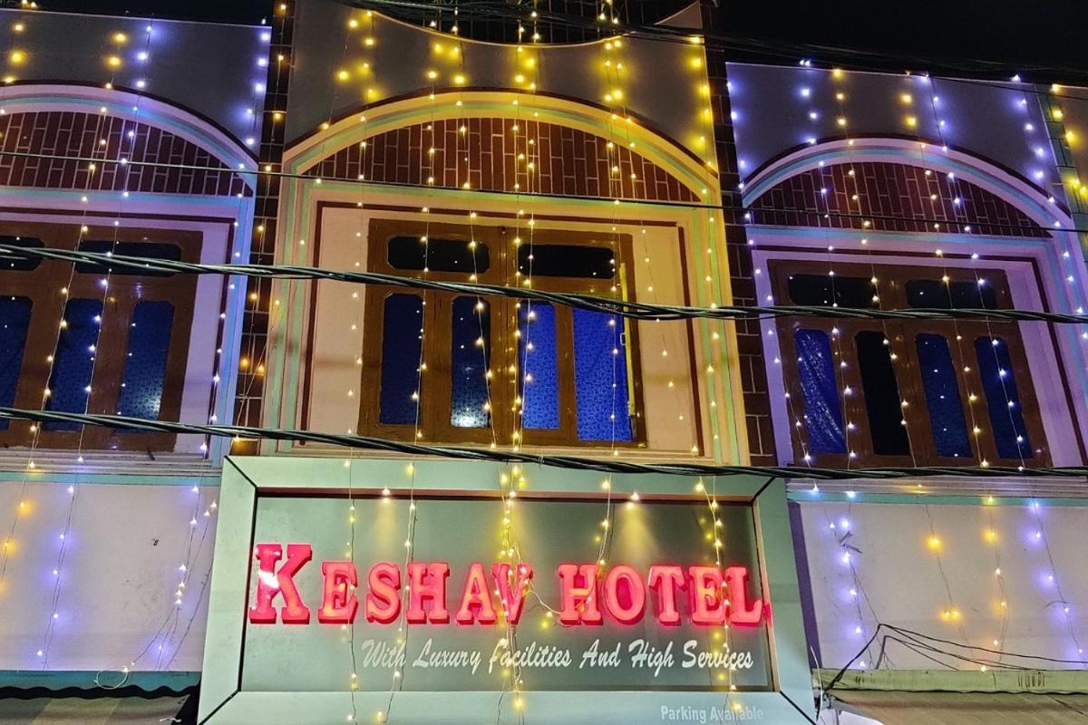 Keshav Hotel Farrukhabad エクステリア 写真